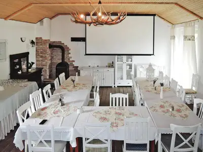 DiningRoom