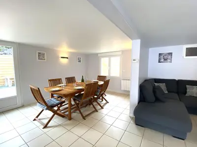 DiningRoom