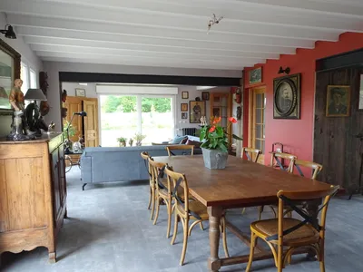DiningRoom