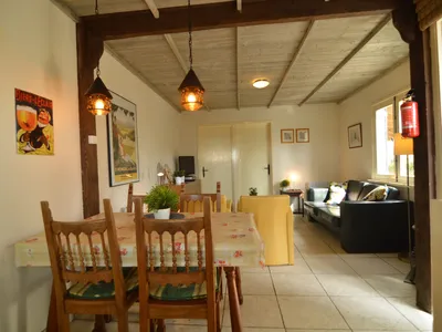 DiningRoom