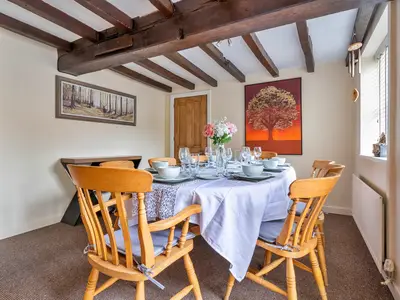 DiningRoom