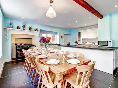 DiningRoom