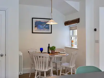 DiningRoom