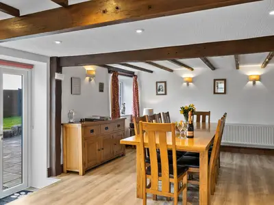 DiningRoom