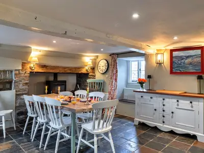 DiningRoom