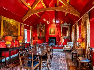 DiningRoom