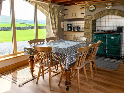 DiningRoom
