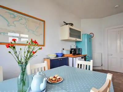 DiningRoom