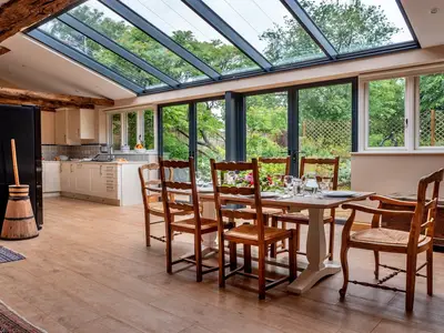 DiningRoom