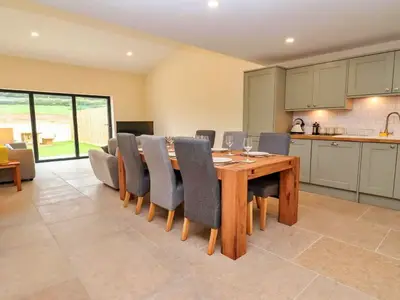 DiningRoom