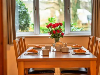 DiningRoom