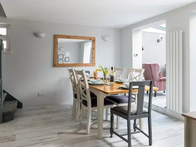 DiningRoom