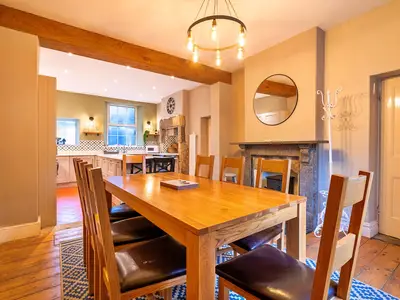 DiningRoom