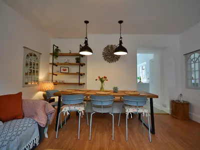DiningRoom