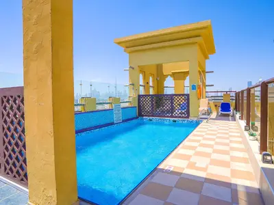 PoolOfHouse