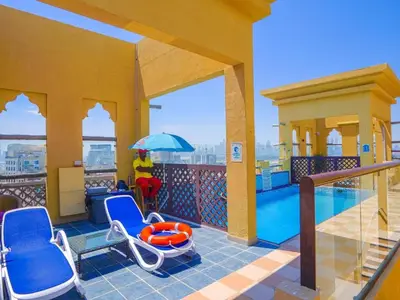 PoolOfHouse