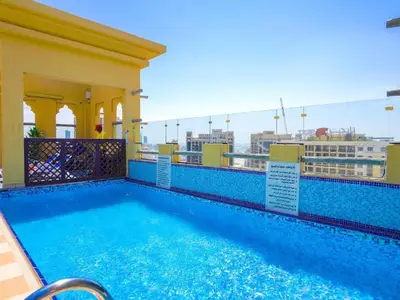PoolOfHouse