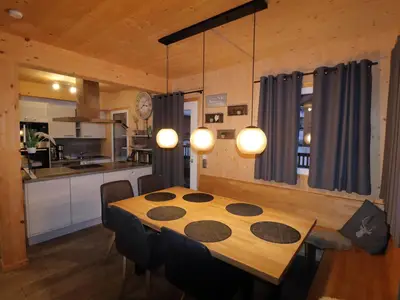 DiningRoom
