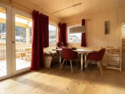 DiningRoom