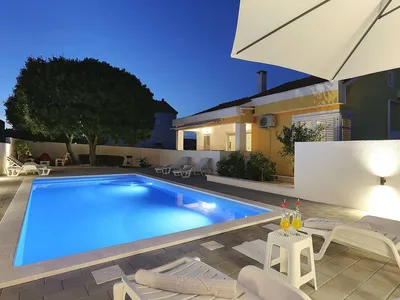 pool