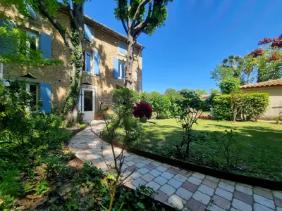 Außenseite Ferienhaus [Sommer]