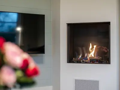 Kamin-/Ofen