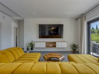 Ferienhaus für 6 Personen (124 m²) in Rebići 8/10