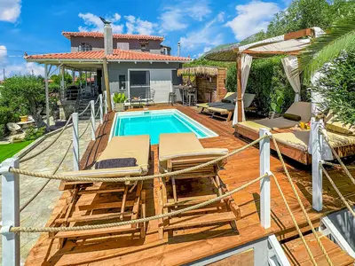 pool