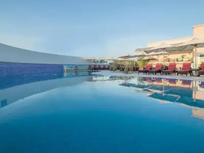 PoolOfHouse