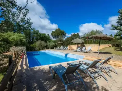 PoolOfHouse