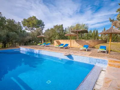 PoolOfHouse