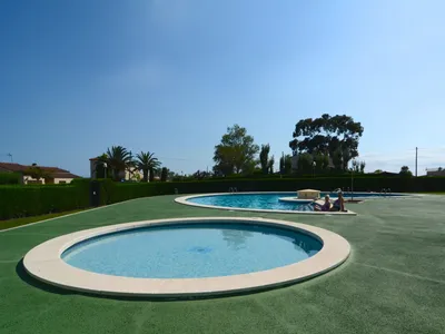 PoolOfHouse