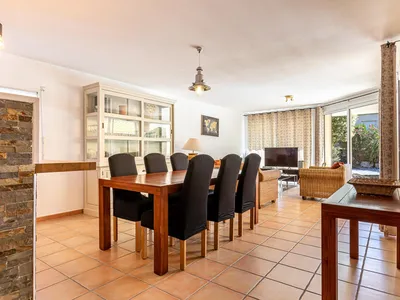 DiningRoom