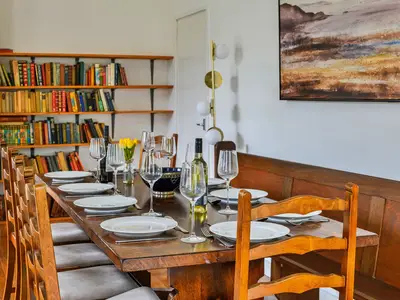 DiningRoom
