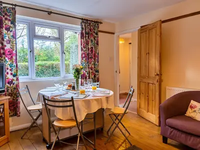 DiningRoom