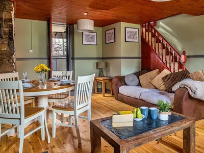 DiningRoom