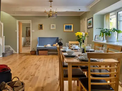 DiningRoom