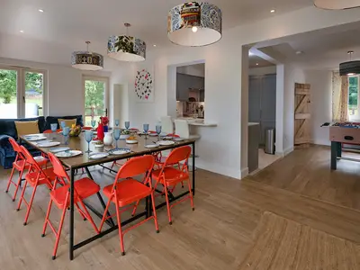 DiningRoom