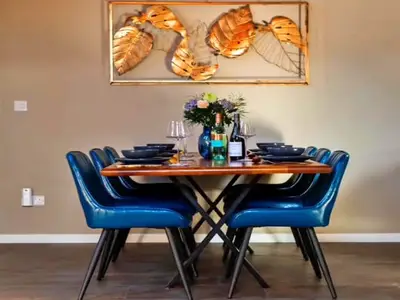 DiningRoom