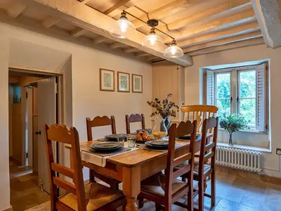 DiningRoom