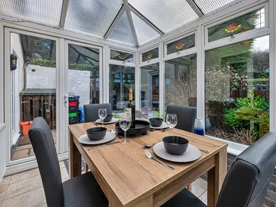 DiningRoom
