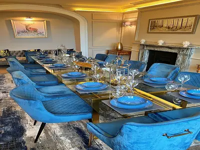 DiningRoom