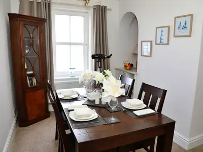 DiningRoom