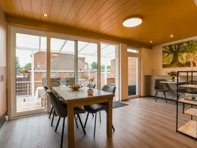 DiningRoom