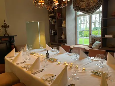 DiningRoom