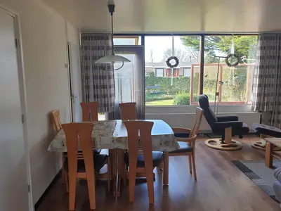 DiningRoom