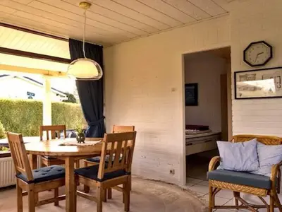 DiningRoom