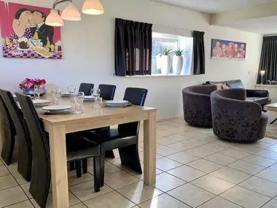 DiningRoom