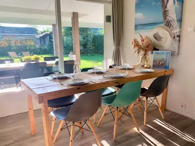 DiningRoom