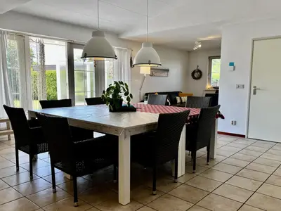 DiningRoom